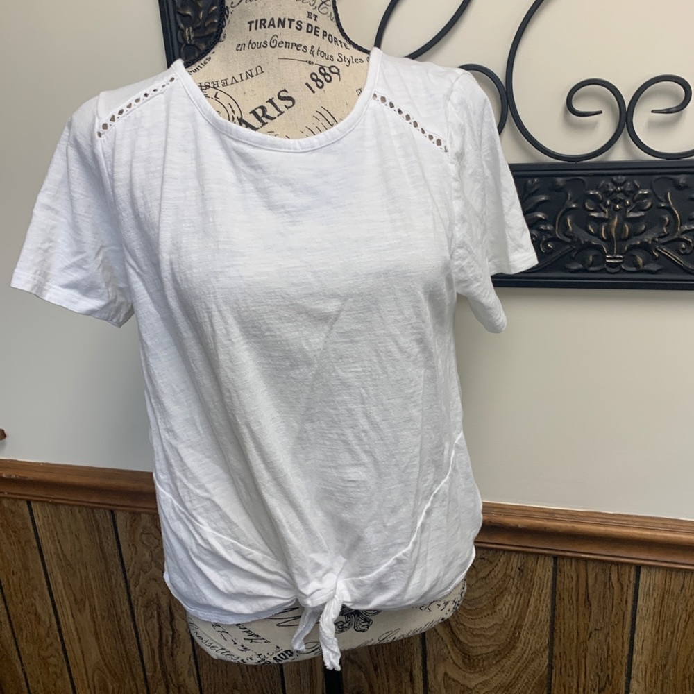White Knot Top